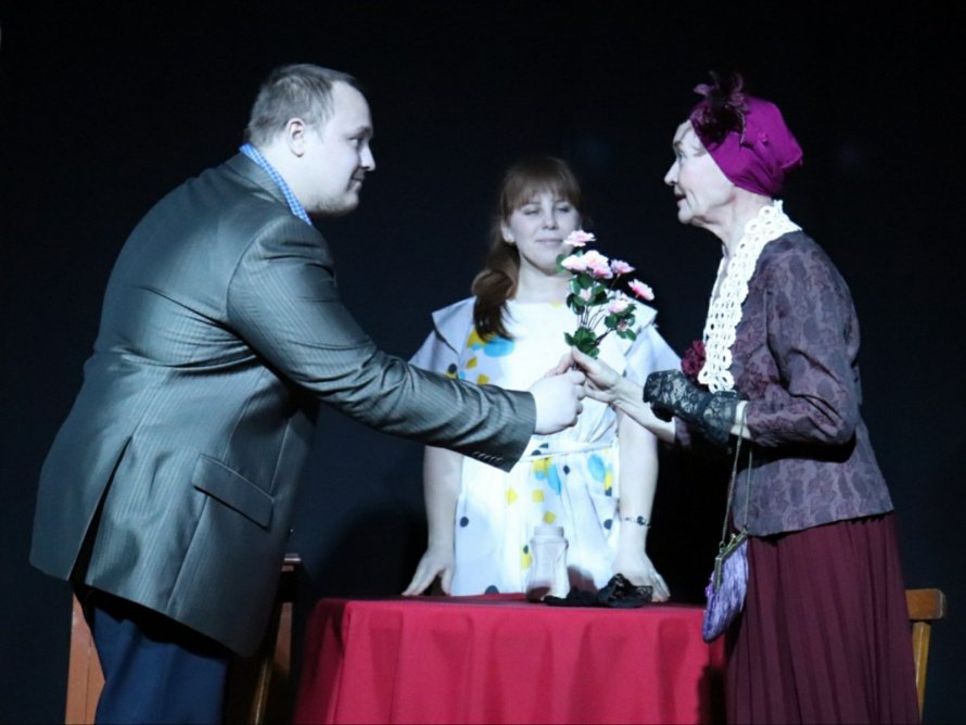 ПРЕМЬЕРА В ДЕНЬ РОЖДЕНИЯ ПИСАТЕЛЯ